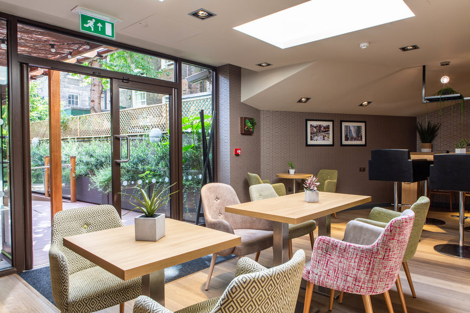 Hot desks & meeting rooms at Point A Hotel Liverpool St AndCo
