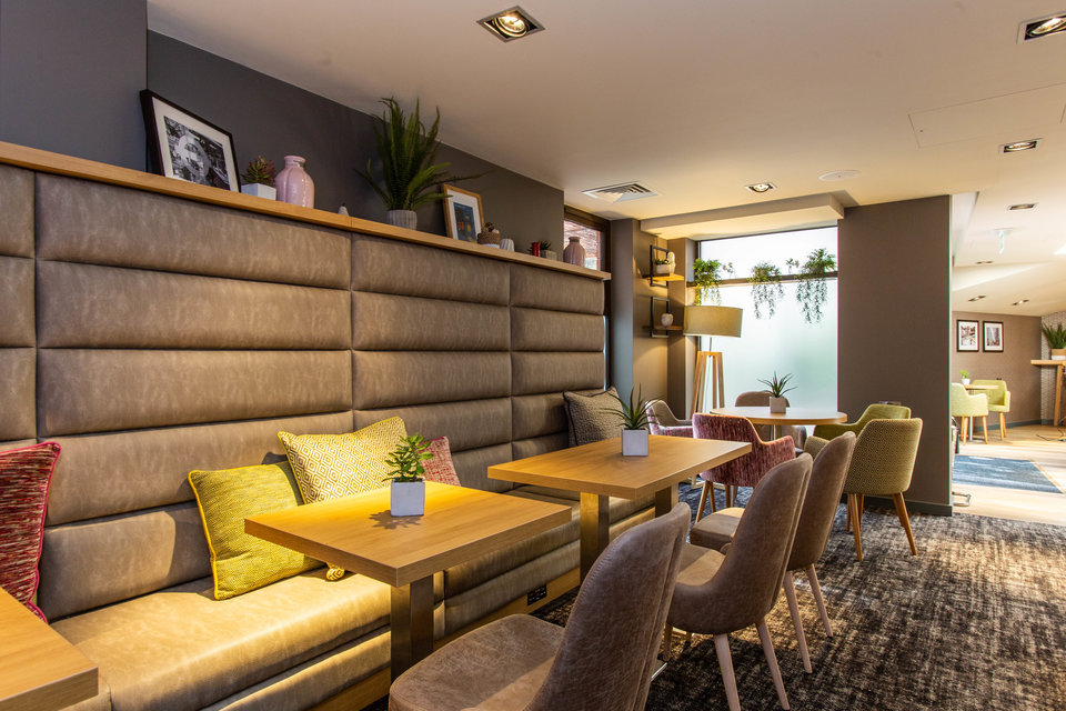 Hot desks & meeting rooms at Point A Hotel Liverpool St AndCo