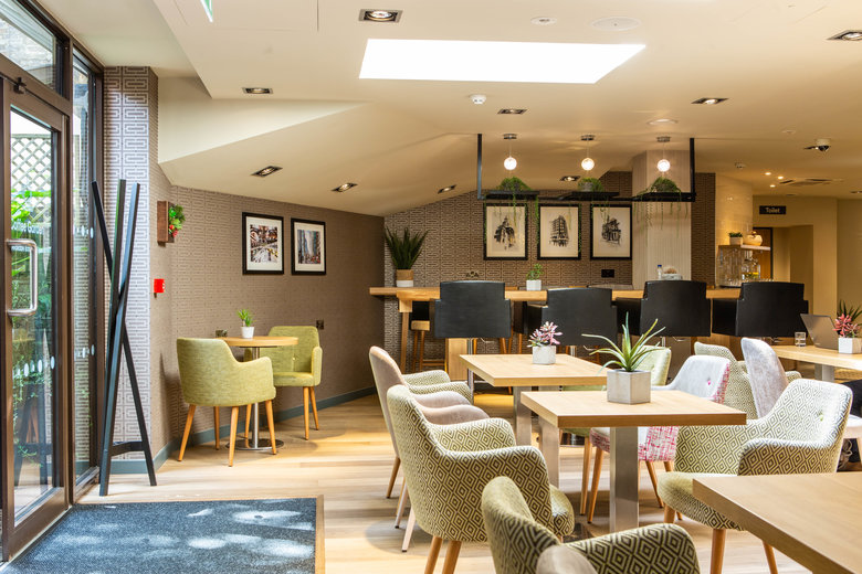 Hot desks & meeting rooms at Point A Hotel Liverpool St AndCo